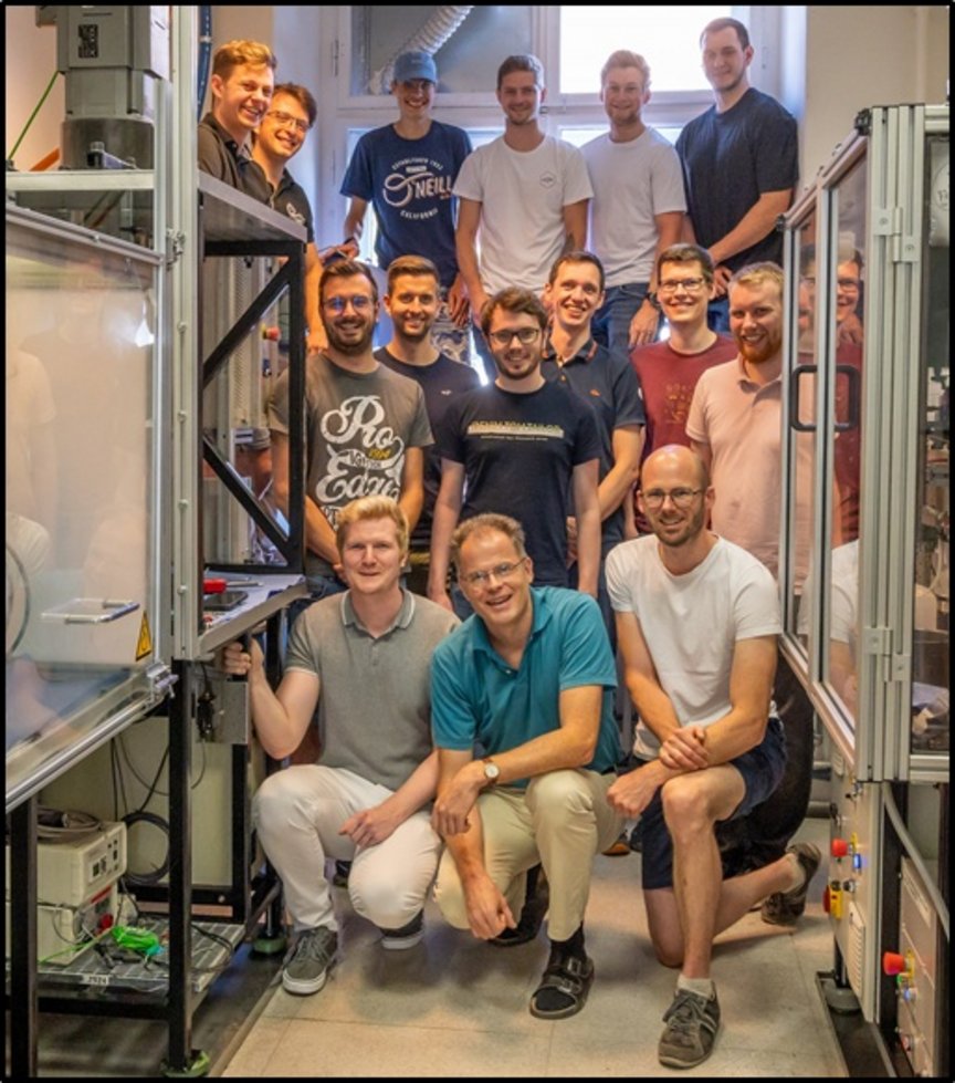 Gruppenfoto der Forschungsgruppe "Tribologie"